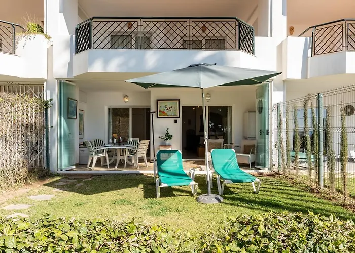 Mi Capricho Beachfront Апартаменты *